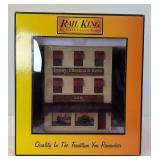 MTH Rail King O Gauge 30-90154 Dewey-Cheetum-Howe building in box
