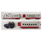 Prewar Lionel O Gauge aluminum/red 1700E, 1701, 1702 Lionel Junior articulated diesel passenger