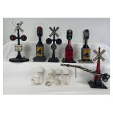 Marx O Gauge 2 and 3 bulb automatic signals, highway flasher, operating crossing gate, More