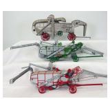 Spec-Cast 1994 IH McCormick-Deering and 1994 John Deere and a cast iron Case threshing machines