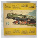 HO Scale KD Western Germany battery operated steam locomotive set 422/6 with 3 passengers, Shell tank in box