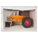 Spec-Cast 1/16th scale SCT118 Minneapolis Moline U Tractor Narrow Frnt in box