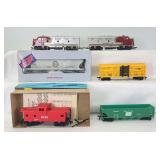 Mixed lot of HO Gauge diesel locomotive, freight cars, some in box Athearn, Front Range, Model Power