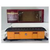 Bachmann Big Haulers G Scale Item #97401 Union Pacific full baggage passenger car in box