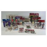 G/O scale railroad city or rural figures in original packages