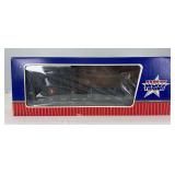 USA Trains G Scale R-1879 Great Northern work caboose/crane tender in original box