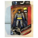 NEW BATMAN THE DARK NIGHT RETURNS ACTION FIGURE