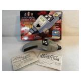 1998 STAR TREK STARFLEET TYPE II PHASER