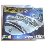 SEALED REVELL BATTLESTAR GALACTICA CYLON KIT 2007