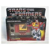 TRANSFORMER AUTOBOT BLASTER NIB SEE PHOTOS