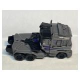 TRANSFORMER AUCTION FIGURE SEE PHOTOS