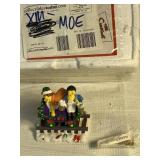 SIMPSONS FIGURINE CHRISTMAS AT MOE
