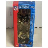 SUPERBOWL XXXVIII PATRIOTS STATUE