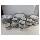 BLUE FLORAL CERAMIC DISH SET