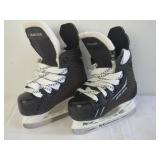 Bauer Youth Ice Skates, Size Y6