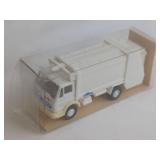 HO Gauge Wiking MB Pressmullwagen 22641 Scale Mode