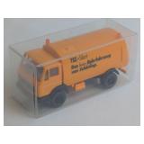HO Gauge TSZ-Silent Toy Street Sweeper Model