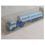 HO Gauge Wiking Flï¿½ssiggas-Sattelzug Tanker Model