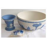 Wedgwood Jasperware Bowl and Posy Vase Set