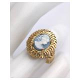 10K Gold Cameo Ring With Blue Background