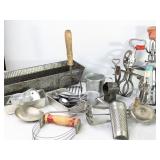VTG Metal Kitchen Utensils