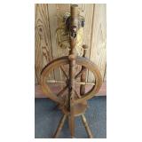 VTG Hardwood Spinning Wheel