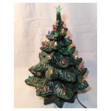 VTG Illuminated Ceramic Christmas Tree