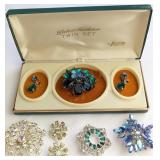 VTG Costume Brooches & Earrings