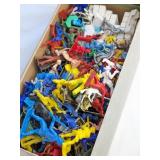 VTG Plastic Toy Figurines and Accessories