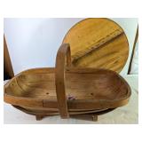 Two English Wooden Utility Items