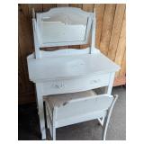 White Painted Wood Vanity Table
