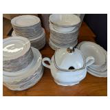Winterling Roslau Bavarian Porcelain Dinner Servic