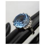 10 KT Gold Cocktail Ring