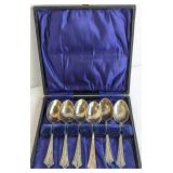 Cased set of SP teaspoons