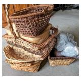 Woven Baskets & Decor Items