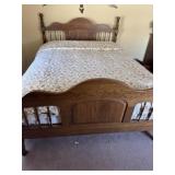 Wooden Queen Size Bed