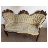 Victorian Style Setee