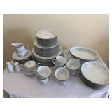 Noritake Savannah China Set