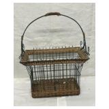 Green Metal Wicker Magazine Rack