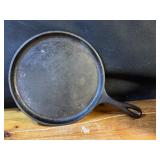 Lodge Cast iron Skillet