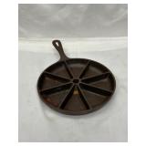 Lodge Cast Iron Cornbread Skillet