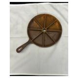 Lodge Cast-Iron Cornbread Skillet