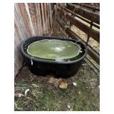 Rubber Maid Approximately 100 Gallon Stock Tank