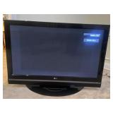 50' LG TV