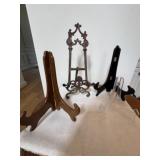 4 Asst. Plate/Picture Stands