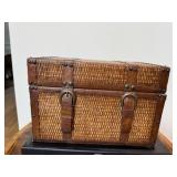 Wicker Box 13' x 9'x 9'