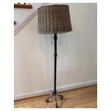 Wicker Table Lamp