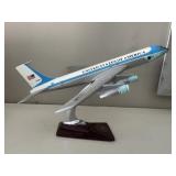 US Airplane Model 8'
