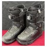 Menï¿½s DC Snowboard Boots Size 9