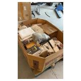 Pallet of New and Returned Products